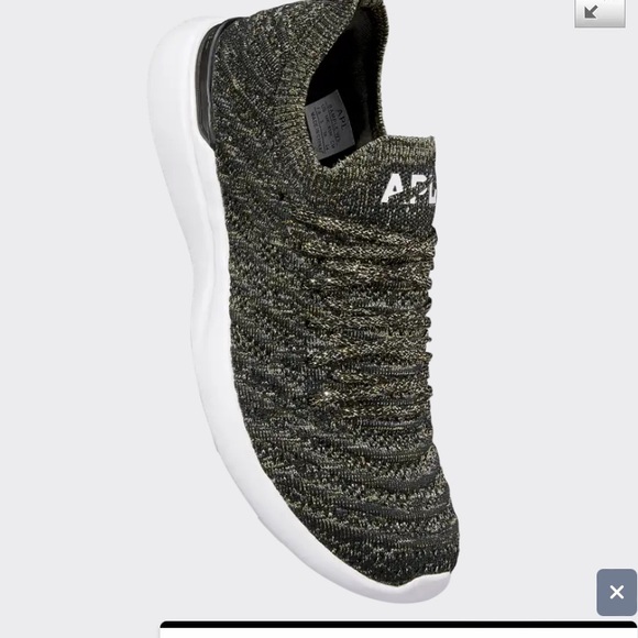 APL Techloom Wave Metallic Sneakers, like new - Picture 8 of 10